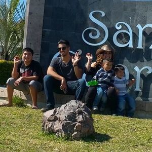 Meet your Posher, Veronica